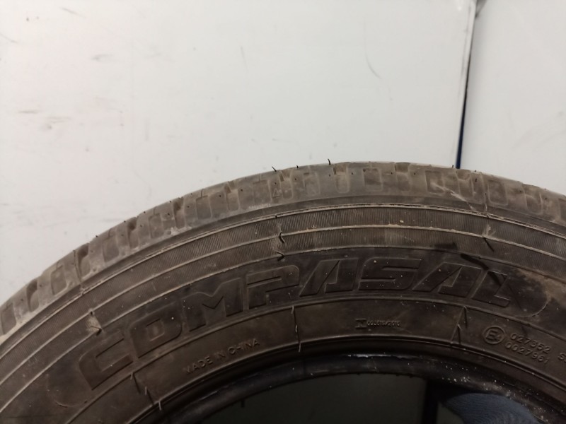 Recambio de neumaticos para » otros... sin categoria   referencia OEM IAM 2156516 2156516 2156516